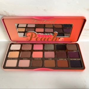 🍑 LIKE NEW! 🍑 Too Faced Sweet Peach Palette